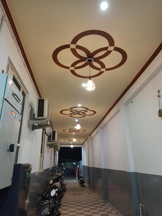 Maan Hotel And Restaurant Алвар Экстерьер фото