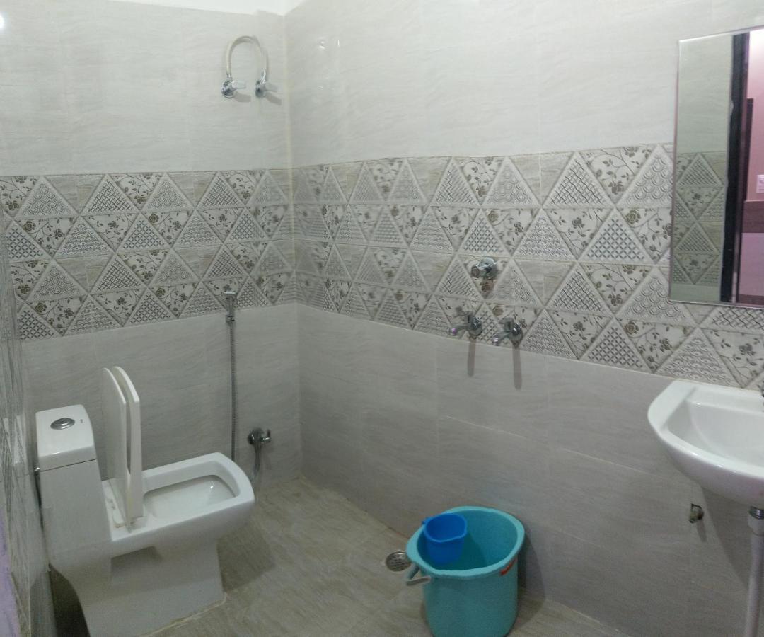 Maan Hotel And Restaurant Алвар Экстерьер фото